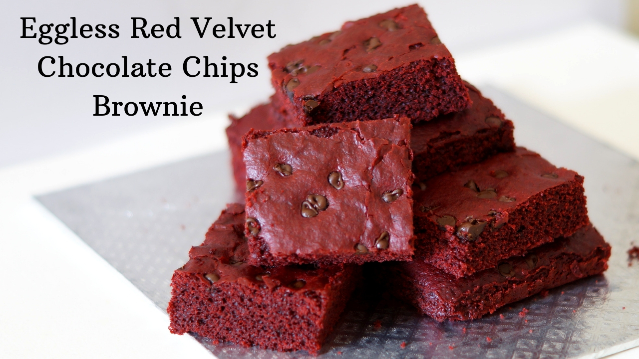 Eggless Red Velvet Chocolate Chips Brownie